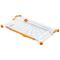 Fiskars Paper Trimmer SureCut A4 Wide Base
