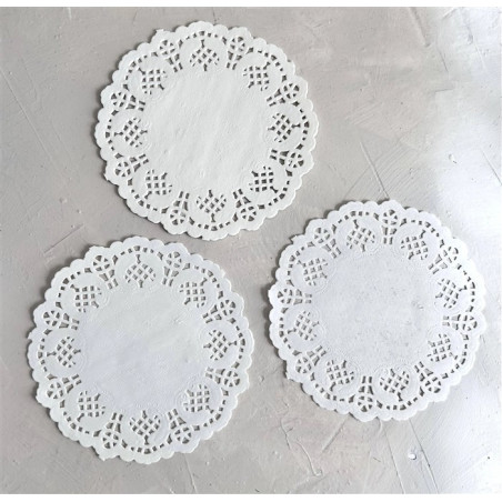 12 Paper Doilies 11,5cm