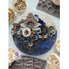 Prima Marketing Rusty Flowers Decor Mould