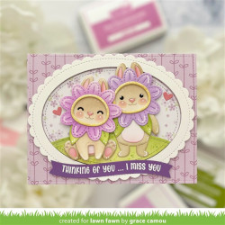 LAWN FAWN Stitched Scalloped Oval Stackables Dies