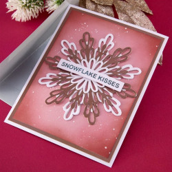 PREORDINE! Spellbinders Snowflake Kisses Etched Dies Layered Snowflakes by Lisa Horton