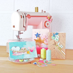 AMICI - We R Stitch Happy Multi Media Sewing Machine PINK - SU ORDINAZIONE!!