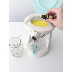 We R Memory Keepers Wick Candle Machine Kit