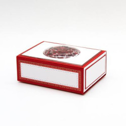 Tonic Studios Dimensions A Little Something Gif Box Die Set