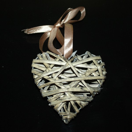 Cuore di viticcio naturale 8 cm