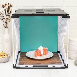 ShotBox Photo Studio Kit We R Memory Keepers