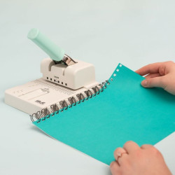We R Memory Keepers MINI Cinch Book Binding Tool