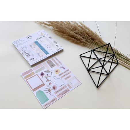 Studio Forty Herbarium Paper Pad 15x15cm