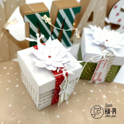 HA-PI Little Fox FALALA Poinsettias Die Set