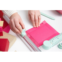 Sizzix Making Tool - Scoring Board & Trimmer 665797