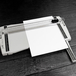 Tonic Studios Tim Holtz Precision Trimmer 31,5 cm