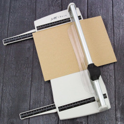 Tonic Studios Tim Holtz ROTARY Media Trimmer 31,5cm