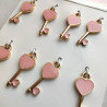 Prima Marketing Magic Love Heart Keys 8pz